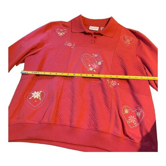 Alfred Dunner Red Sweater Top Sweatshirt XL Embroidered Heart Floral Collared - Picture 5 of 8